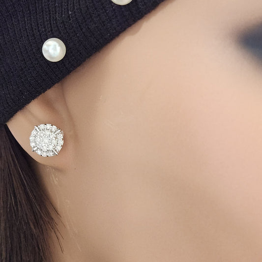 14K Gold Diamond Round Stud Earrings