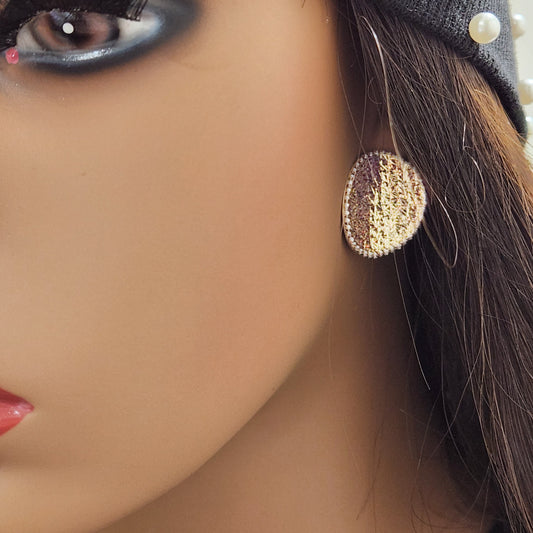 14K Gold Hammered Large Round Diamond Cut Stud Earrings