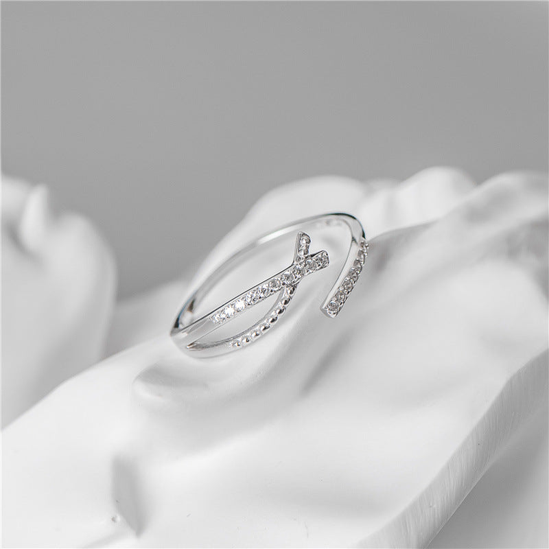 Sterling Silver Overlapping/Crossover Elegant Ring