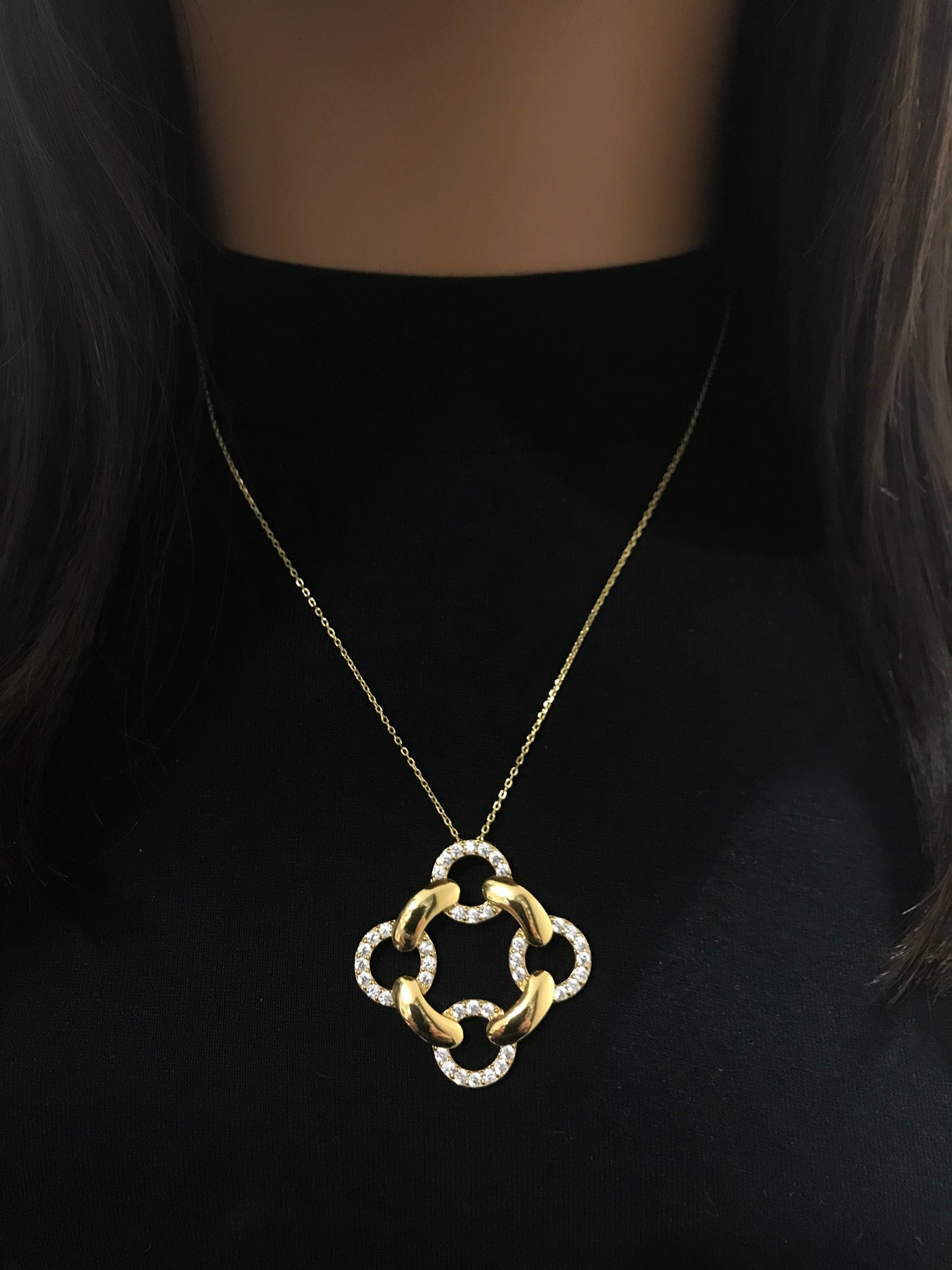 Sterling Silver Interlocking Circles CZ Pendant Necklace