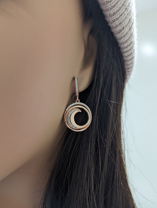 Sterling Silver Round Swirl CZ Earring