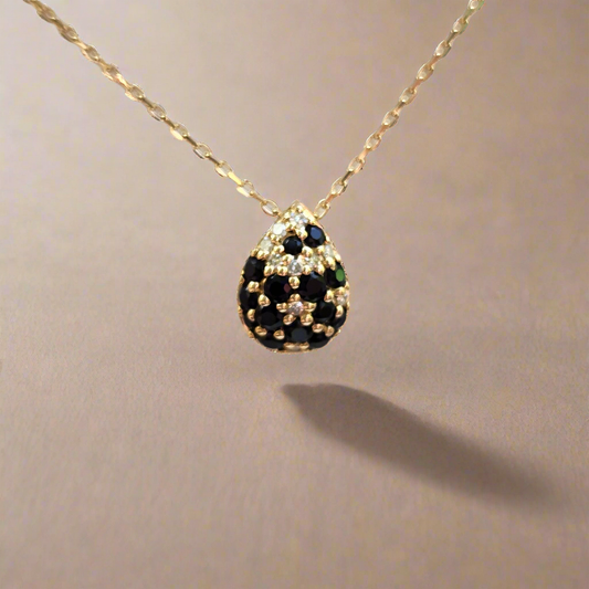 10k Gold Pear Shaped Diamond Necklace