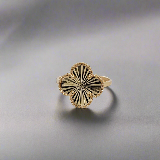 14k Gold Clover Ring