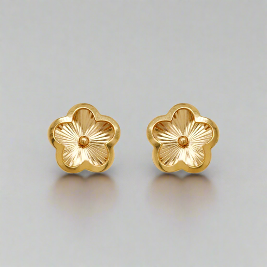 14k Gold Sunburst Flower Stud Earrings