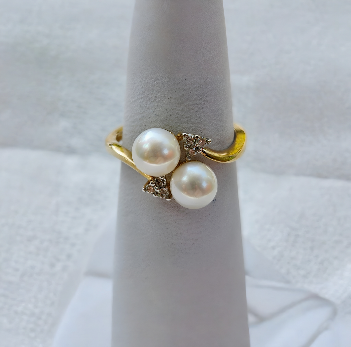 10K Yellow Gold Pearl With Diamond Ring