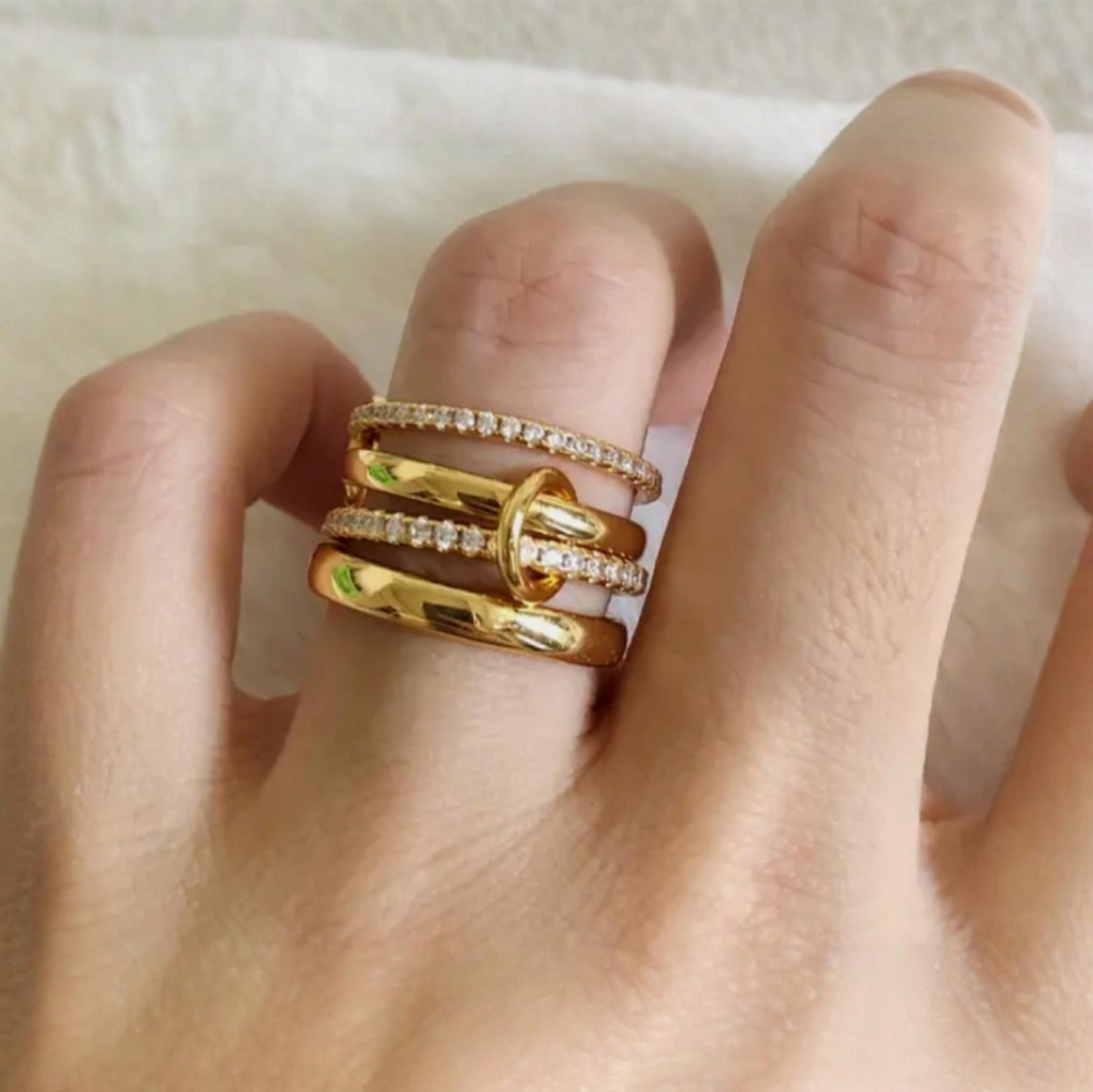 Sterling Silver Interlocking Stacked 4 Ring Set