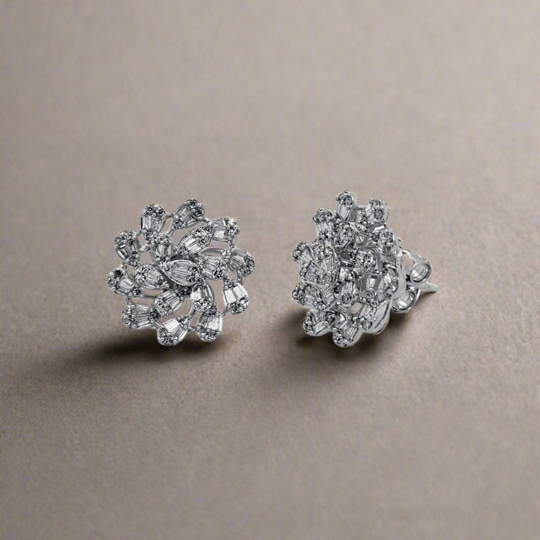 14K Gold And Diamond Flower Stud Earring