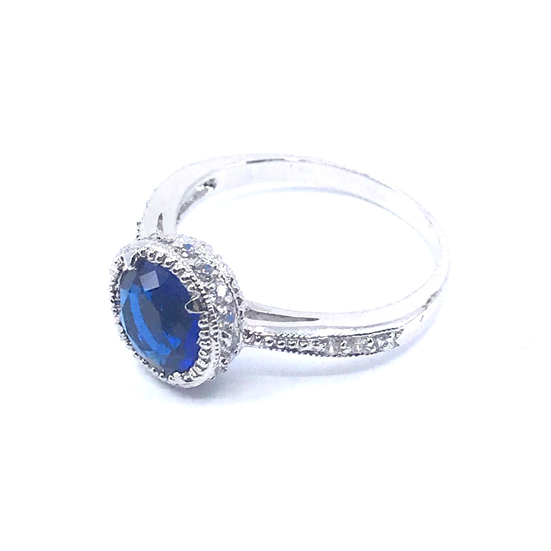 Sterling Silver Circle Stone Ring - HK Jewels
