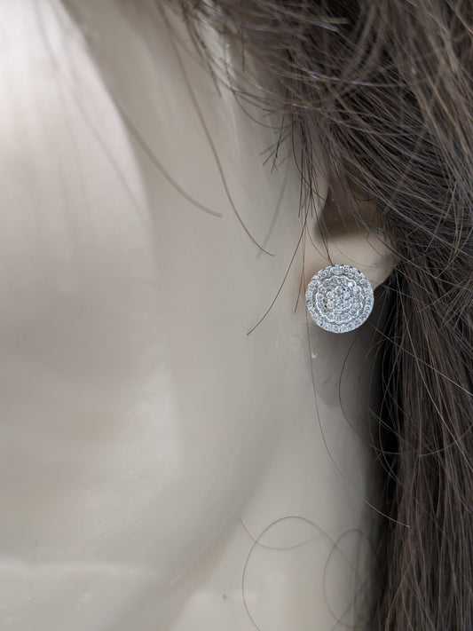 10K Gold And Diamond Round Stud Earrings - HK Jewels