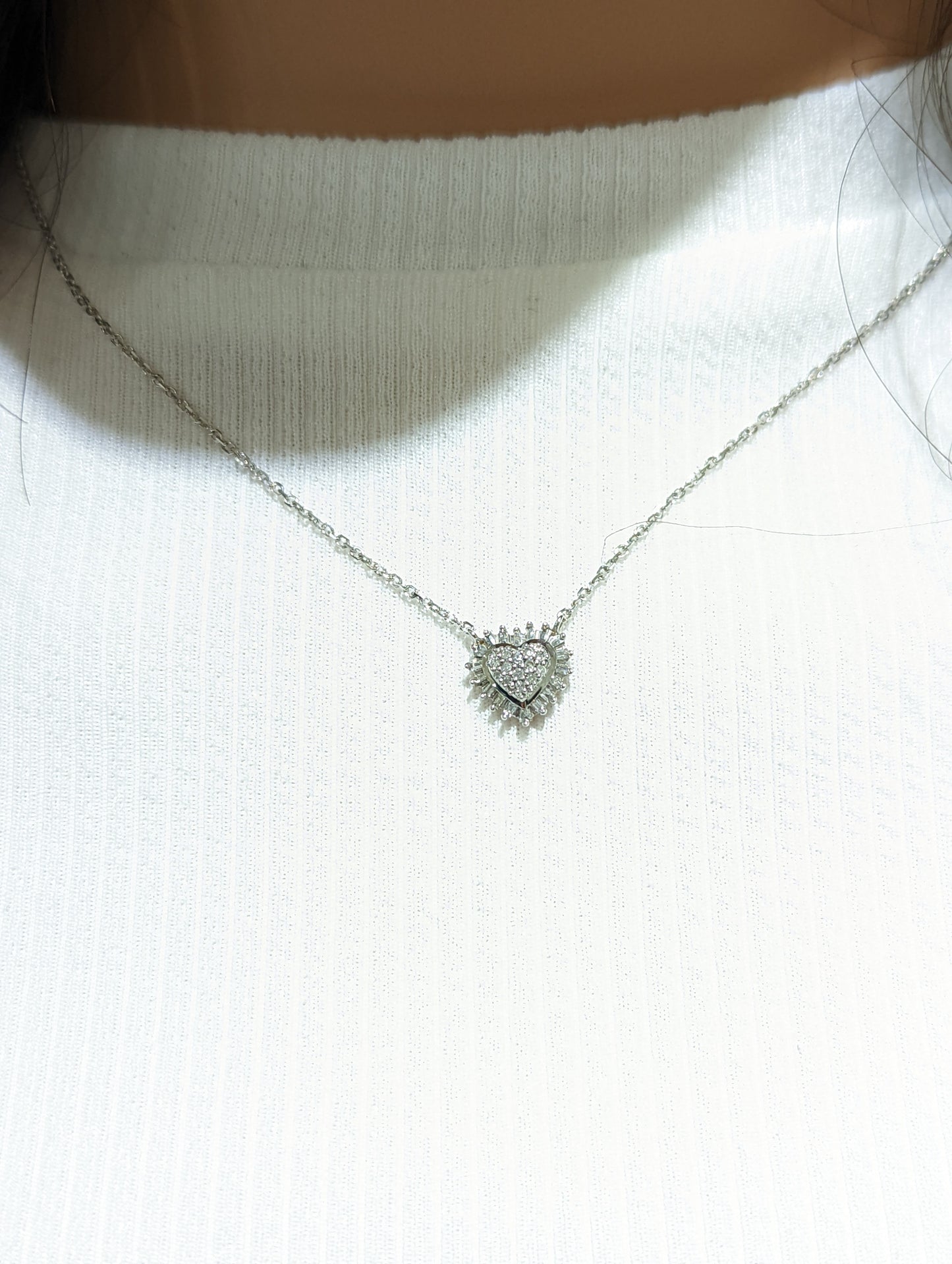 10K 9mm Diamond Heart Necklace - HK Jewels