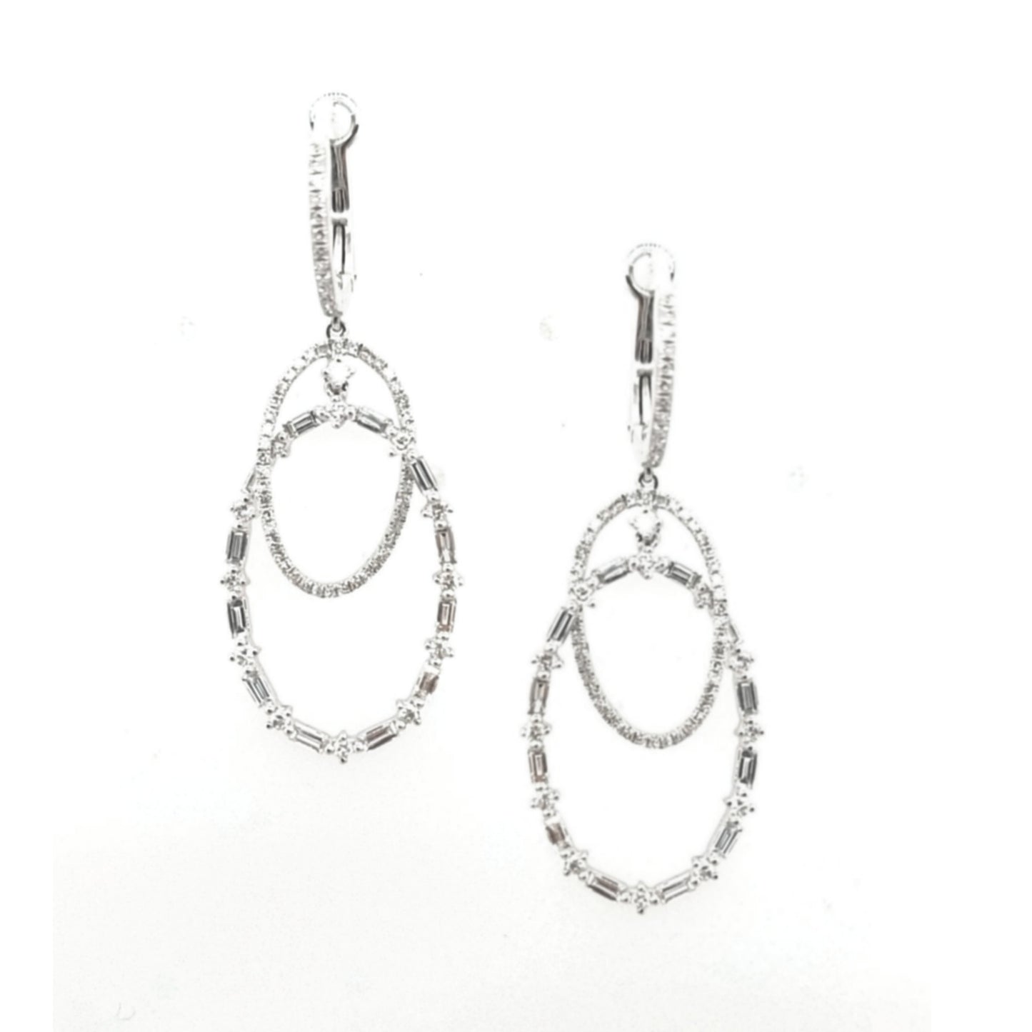 14K Gold And Diamond Interlocking Oval Earring - HK Jewels