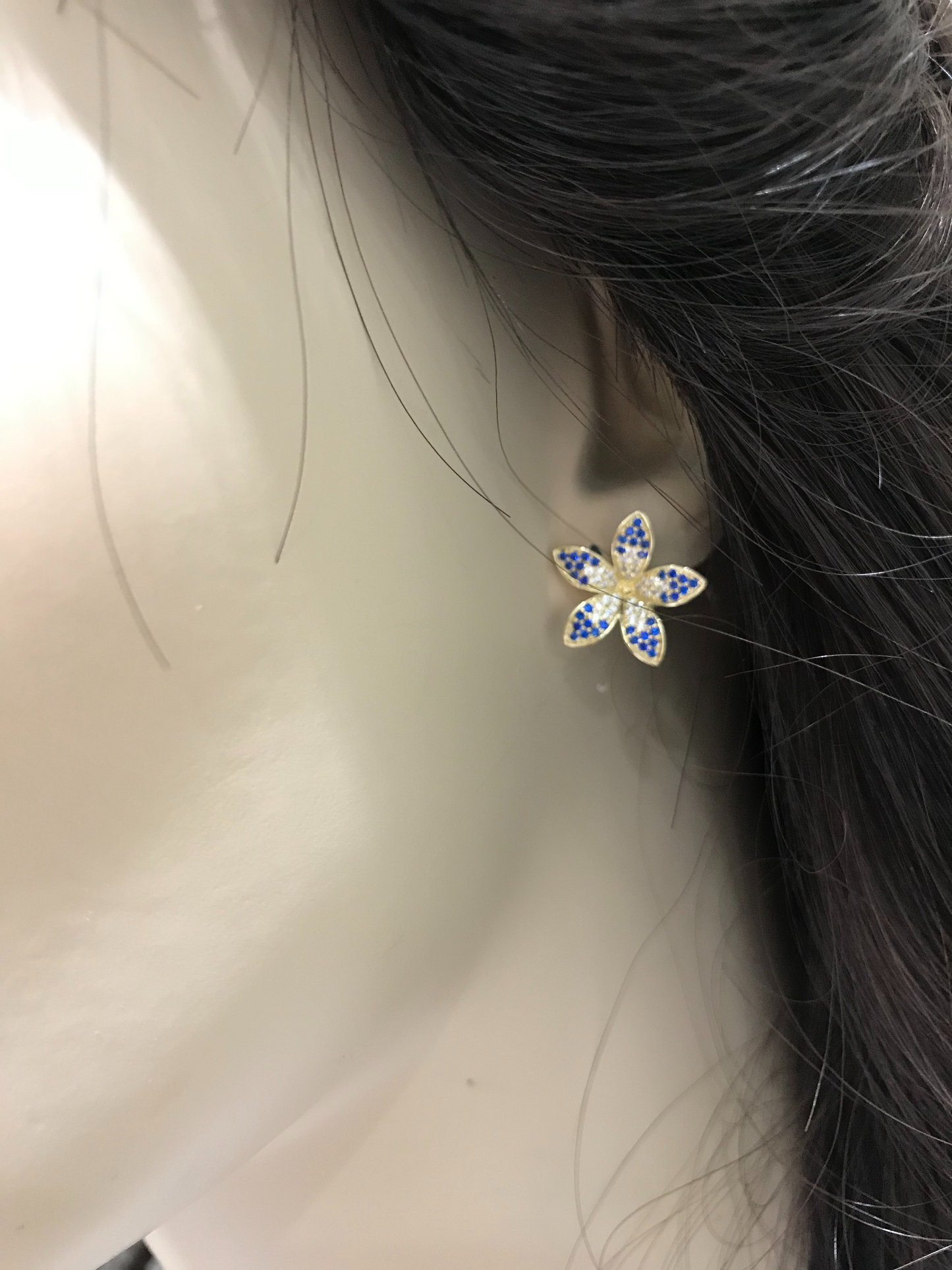 Surgical Steel Flower Stud - HK Jewels