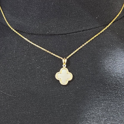 14k Gold Beaded Border Clover Pendant Necklace