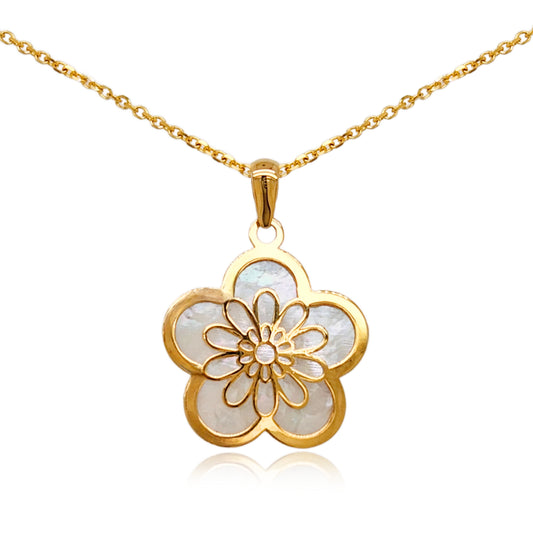 14k Gold Mother of Pearl Flower Pendant Necklace