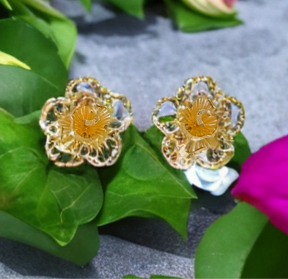 14K Gold Diamond Cut Flower Stud Earrings