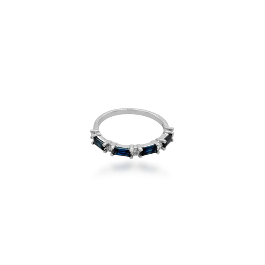 10K Gold Diamond and Sapphire Ring