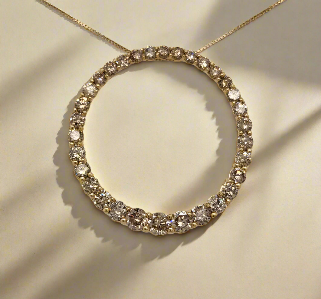 10K Gold Diamond Circle Necklace