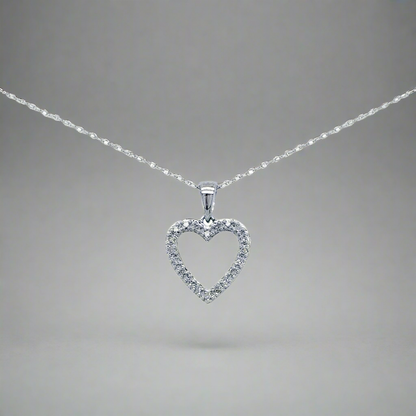 10K Small Diamond Heart Pendant Necklace