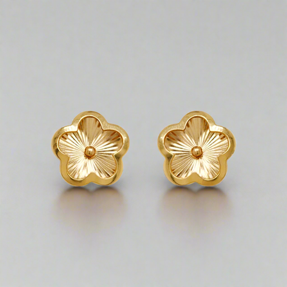 14k Gold Sunburst Flower Stud Earrings