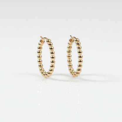 14k Gold Beaded Oval Hoop Earring