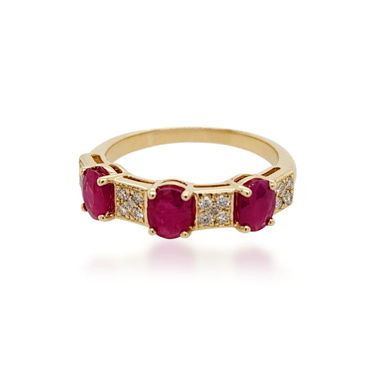 14K Yellow Gold Diamond and Ruby Ring