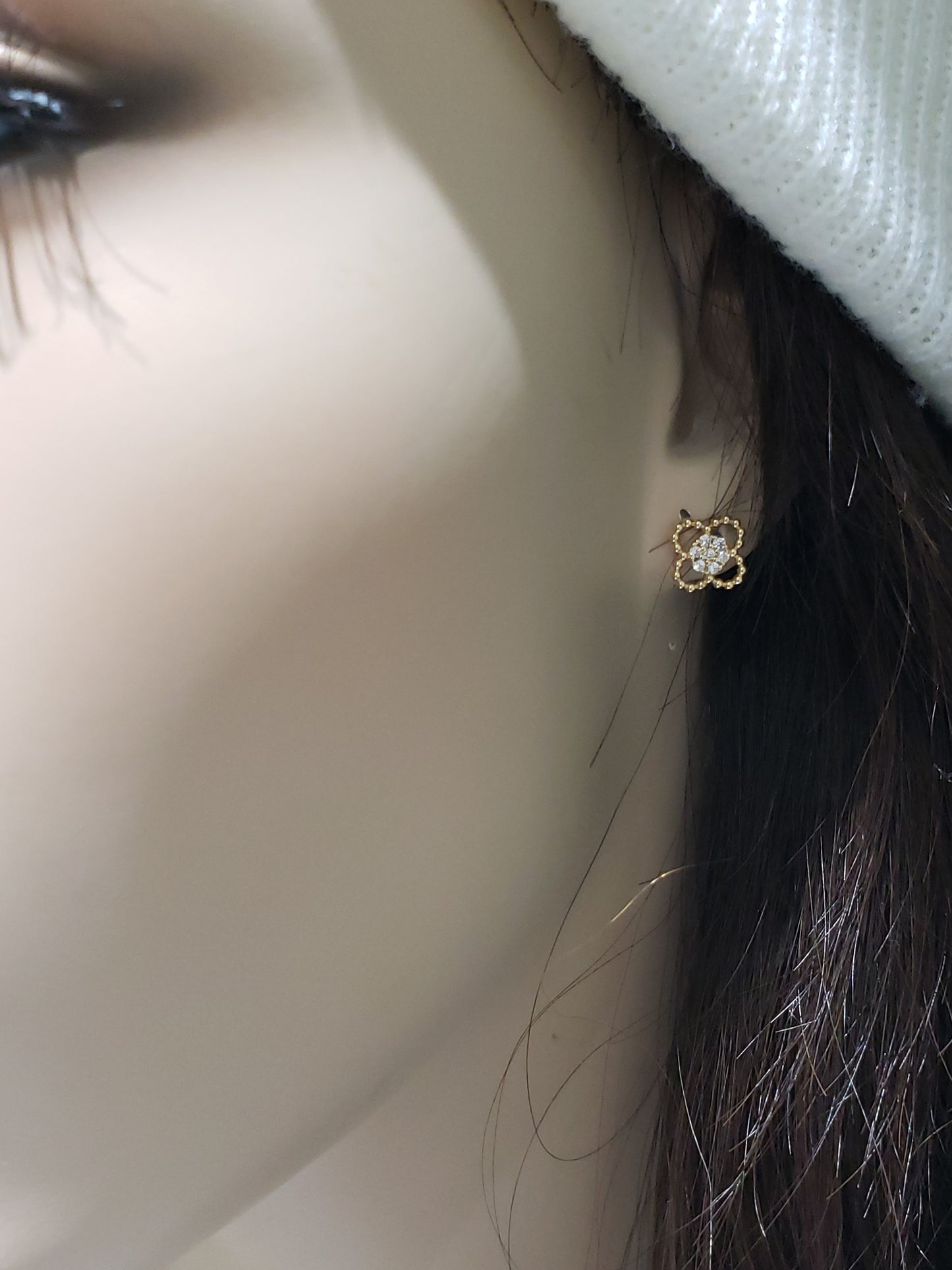 14K Gold Clover With CZ Center Stud Earring - HK Jewels