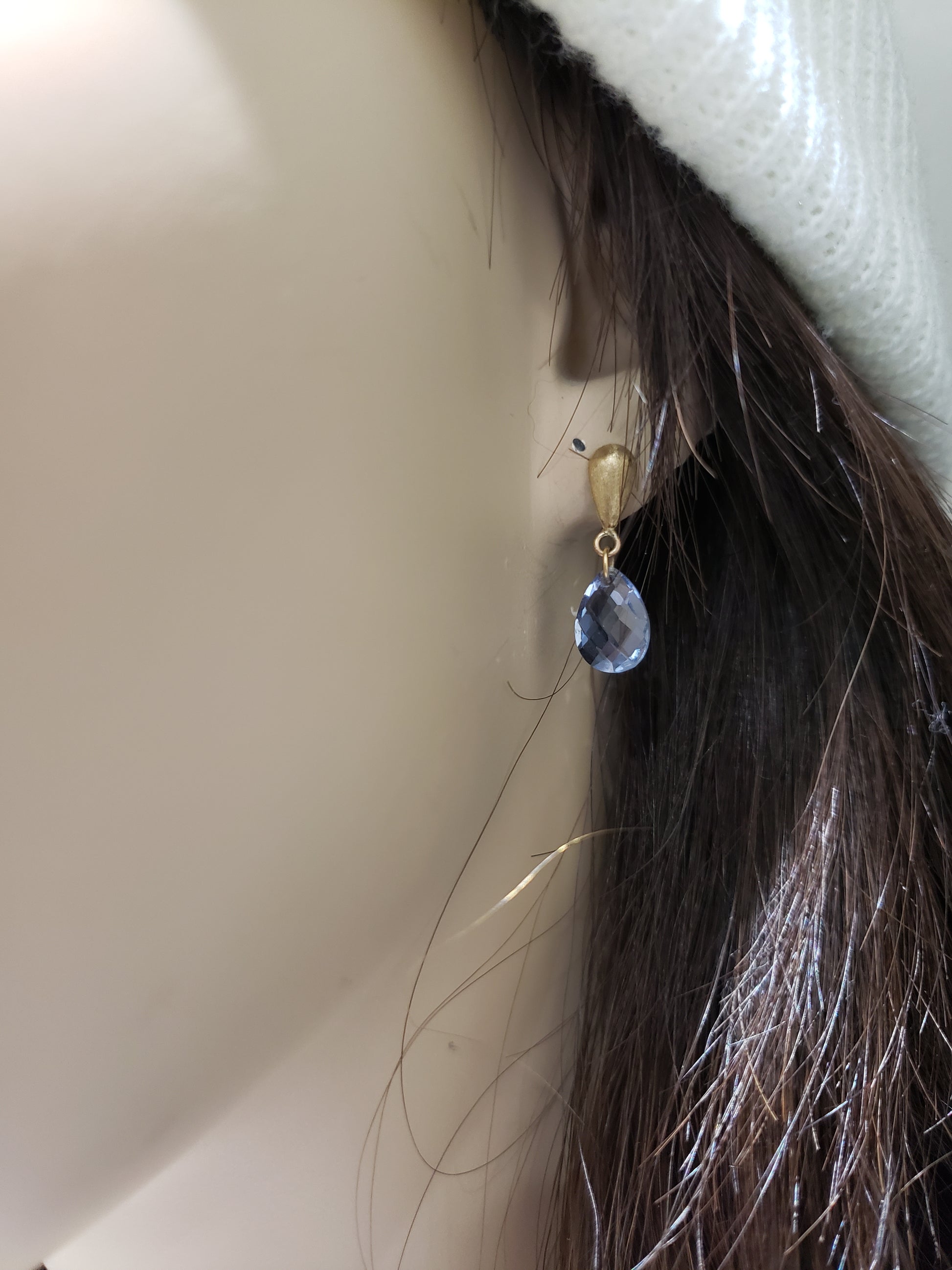 14k Gold Teardrop With Blue CZ Teardrop Hanging On Screwback Post Earring - HK Jewels