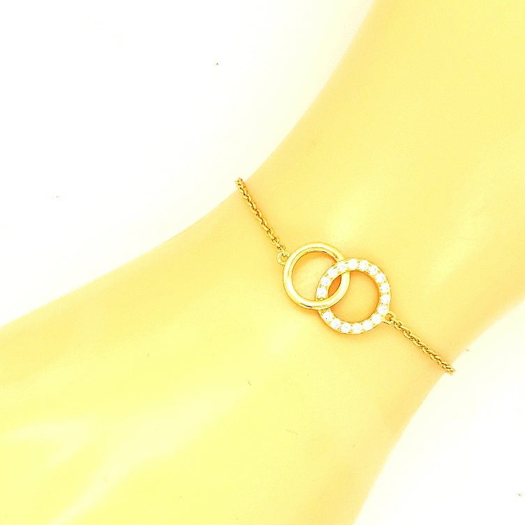 Sterling Silver Interlocking CZ Circle Bracelet - HK Jewels