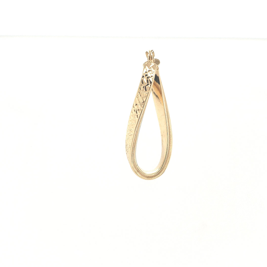 14K Twisted Oval Hoop Earrings - HK Jewels