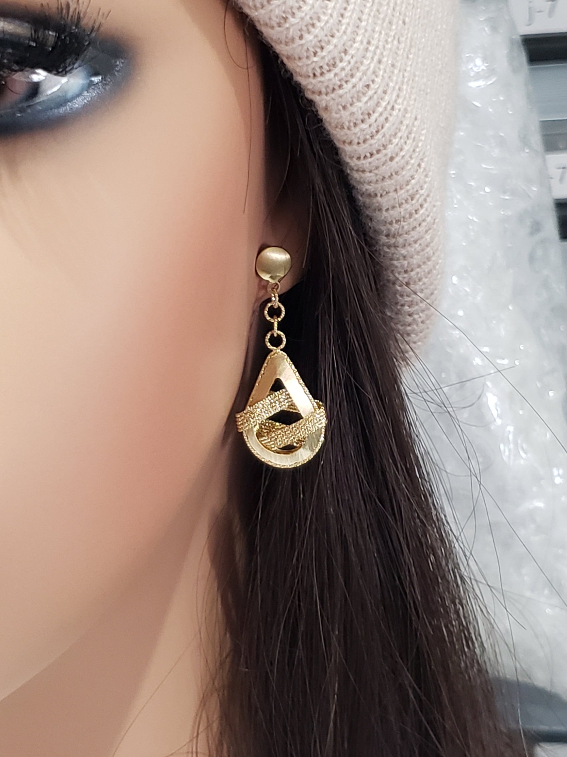 14K Gold Diamond Cut Weaved Teardrop Hanging Earrings - HK Jewels