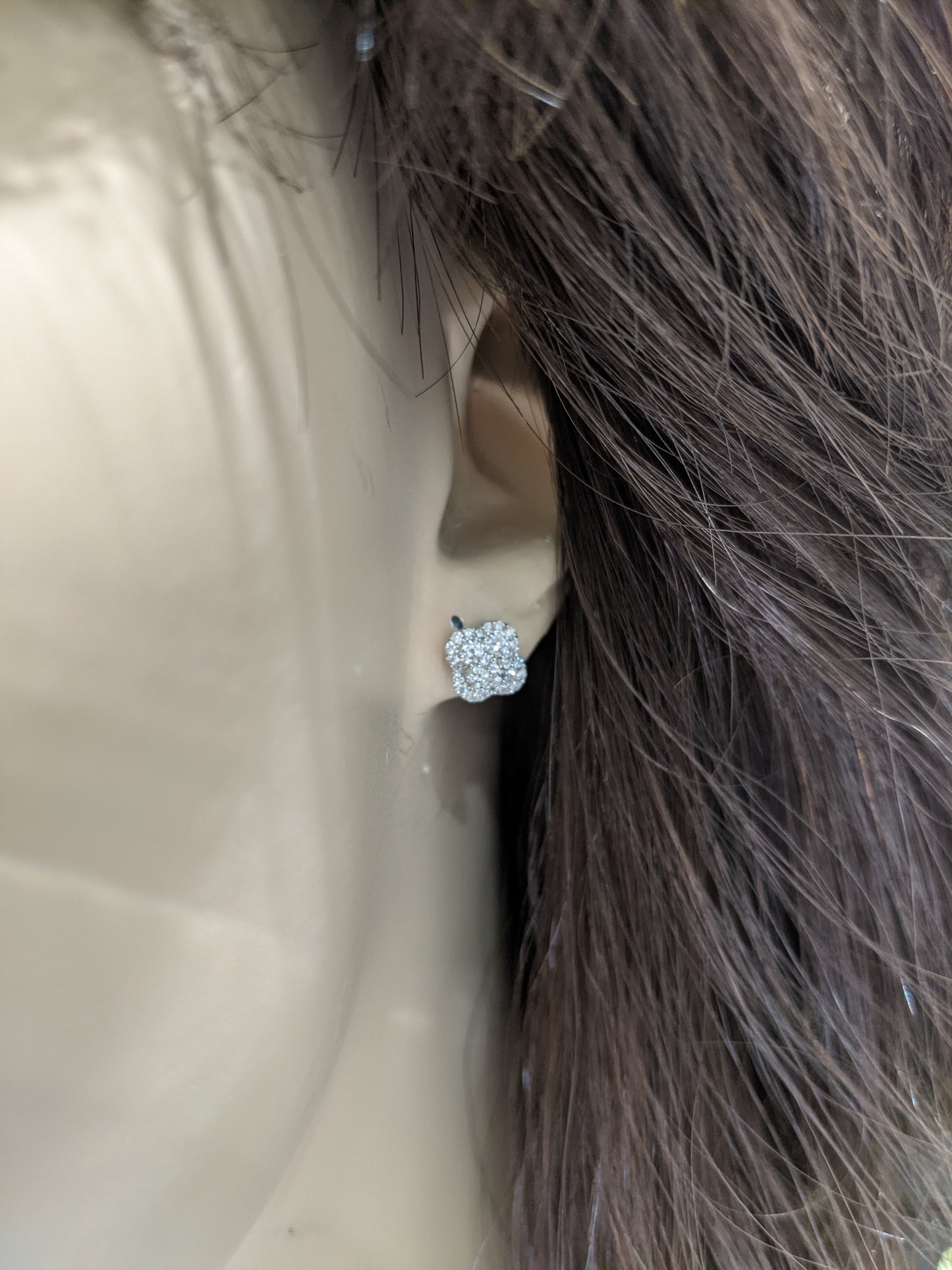 18K Gold And Diamond Clover Stud Earring - HK Jewels
