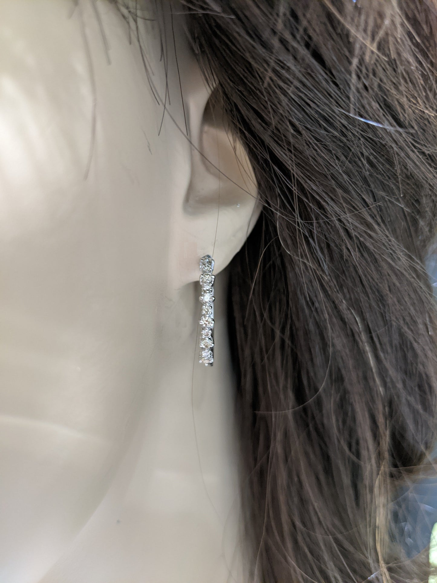 10K Gold And Diamond Hoop Earrings - HK Jewels