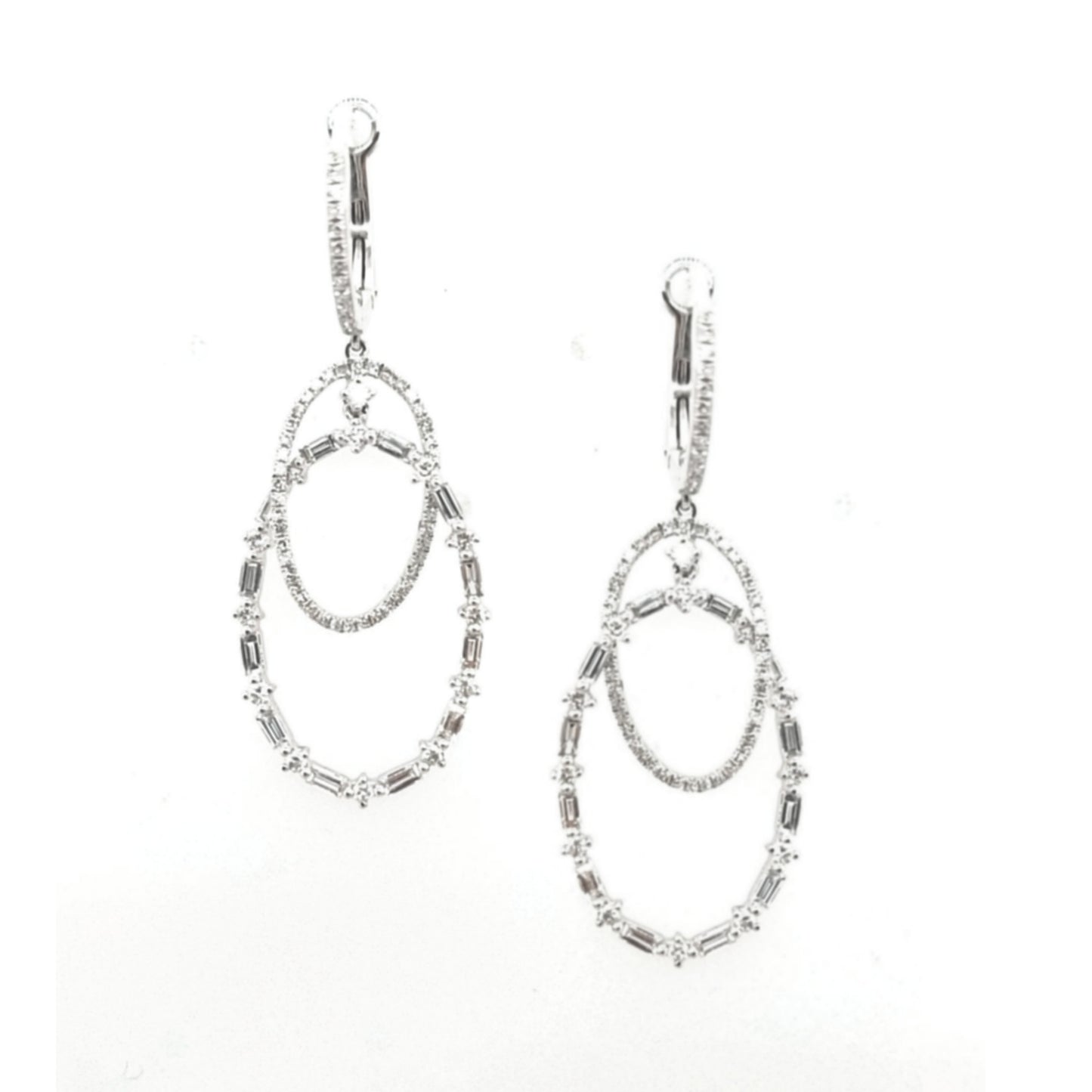 14K Gold And Diamond Interlocking Oval Earring - HK Jewels
