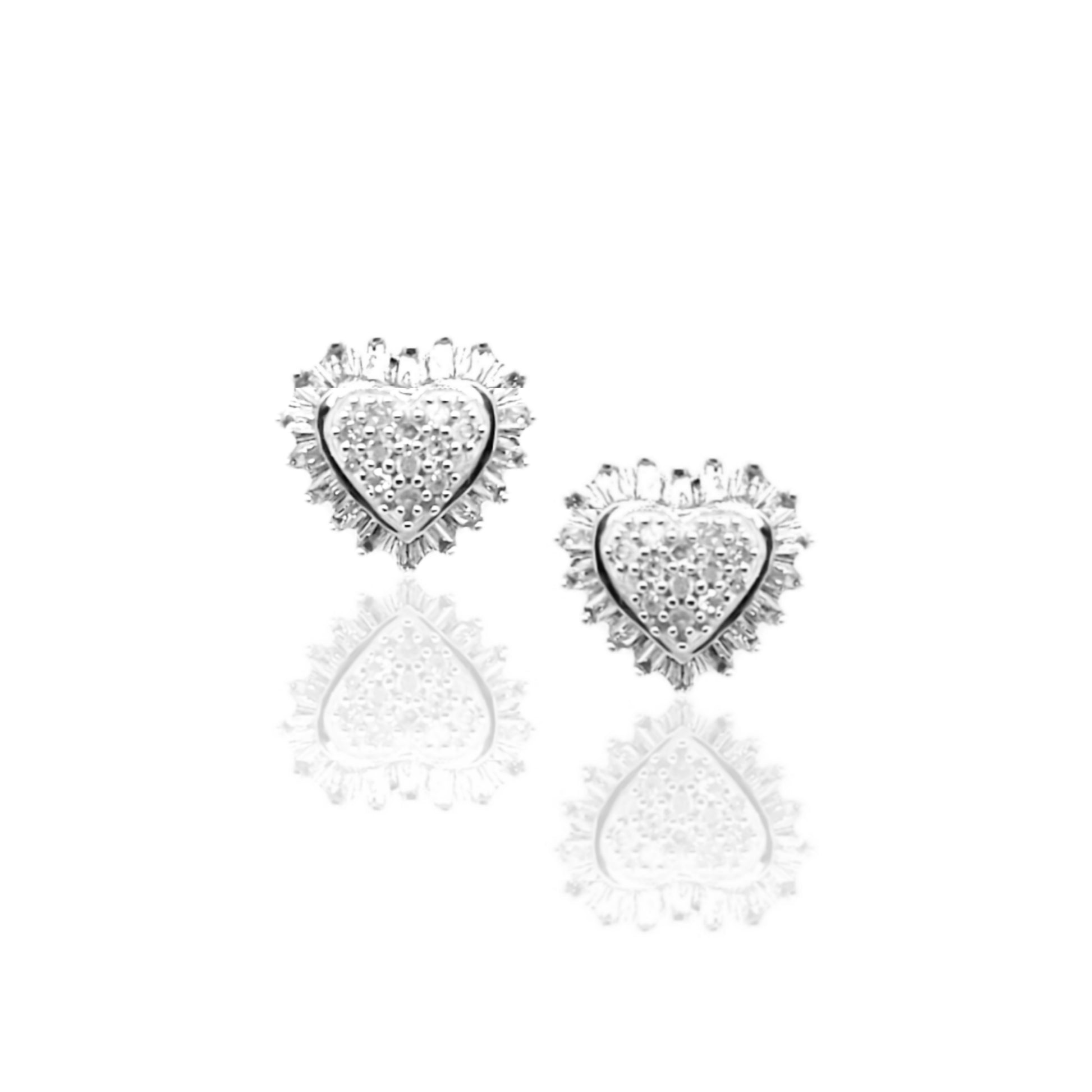 10K Gold And Diamond Heart Stud Earrings - HK Jewels