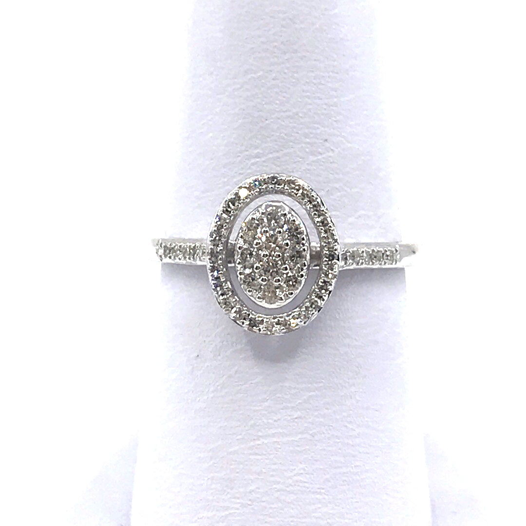 White Gold Oval Ring - HK Jewels